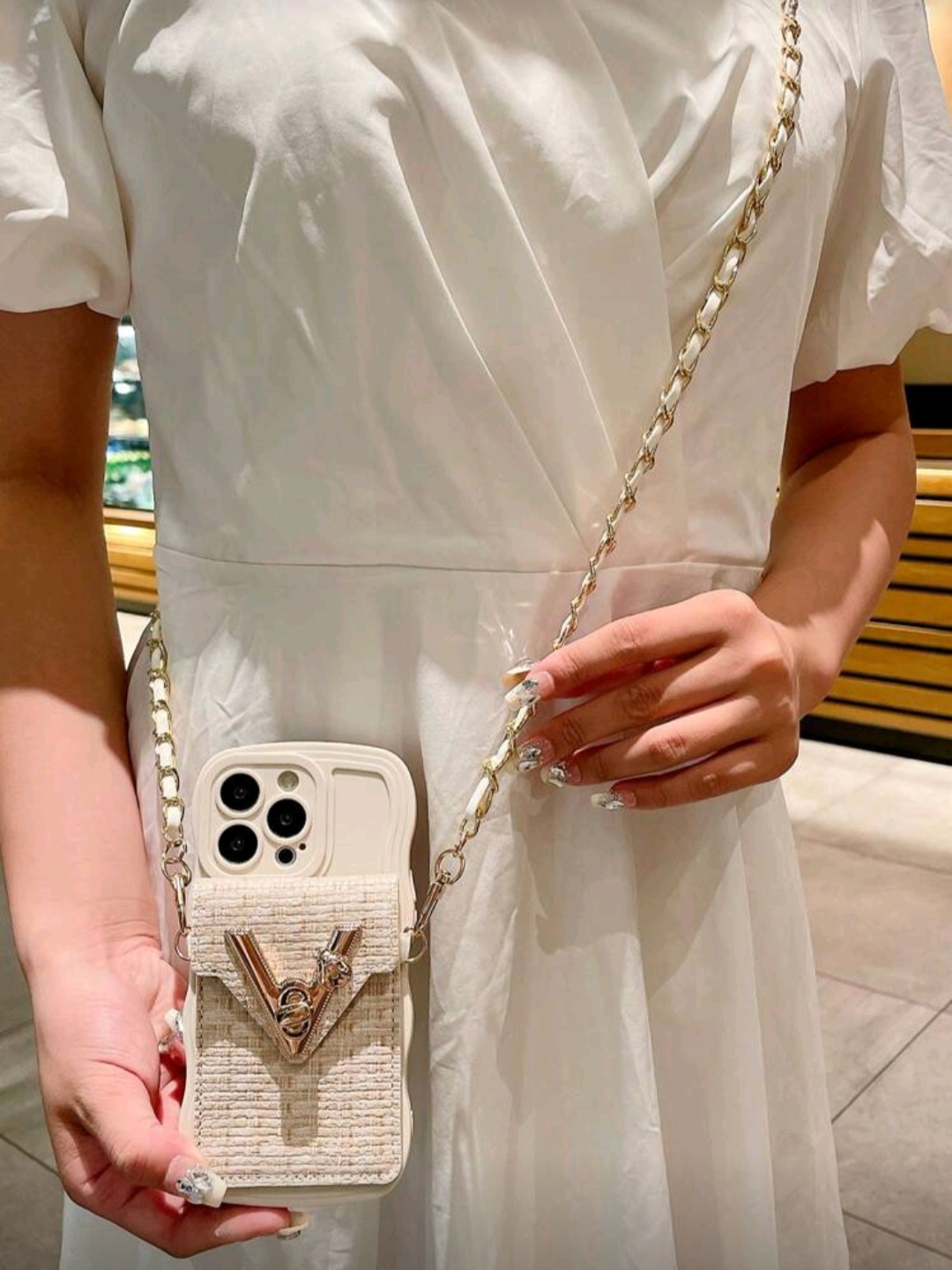 Coque porte-cartes avec perles